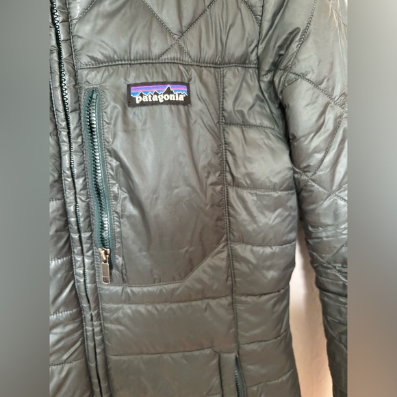 Patagonia Women’s Radalie Jacket in Green, Size XS - Picture 2 of 10